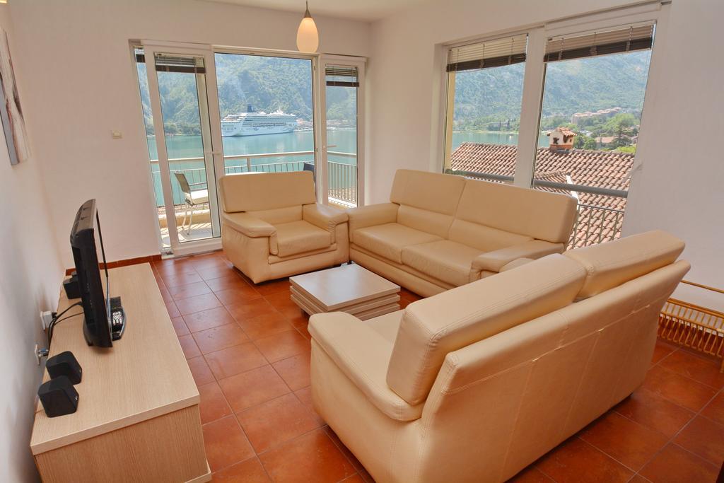 Apartments Vista Muo Cattaro Esterno foto